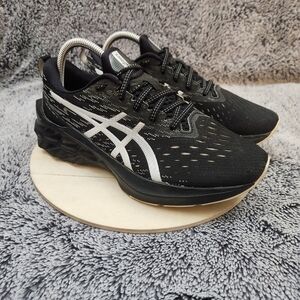 Asics Novablast 2 Black Running Shoes Sneakers Men's Size 8